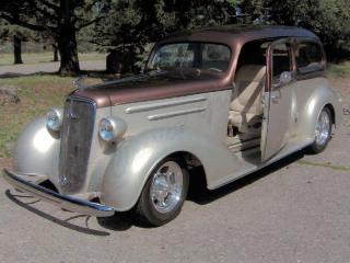 Left front 1935 Chevrolet Sedan